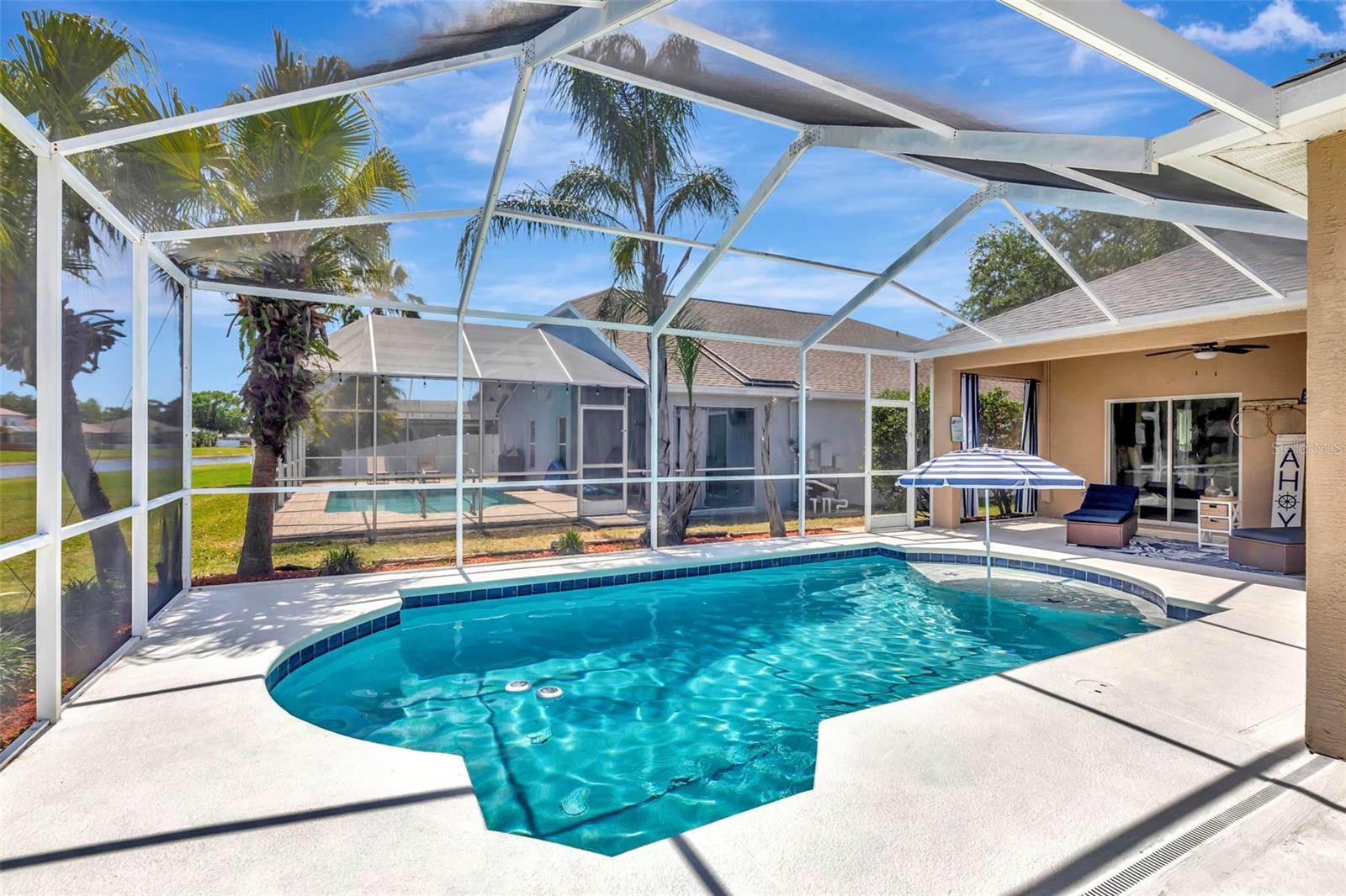 Listing photo id 30 for 12012 Northumberland Drive