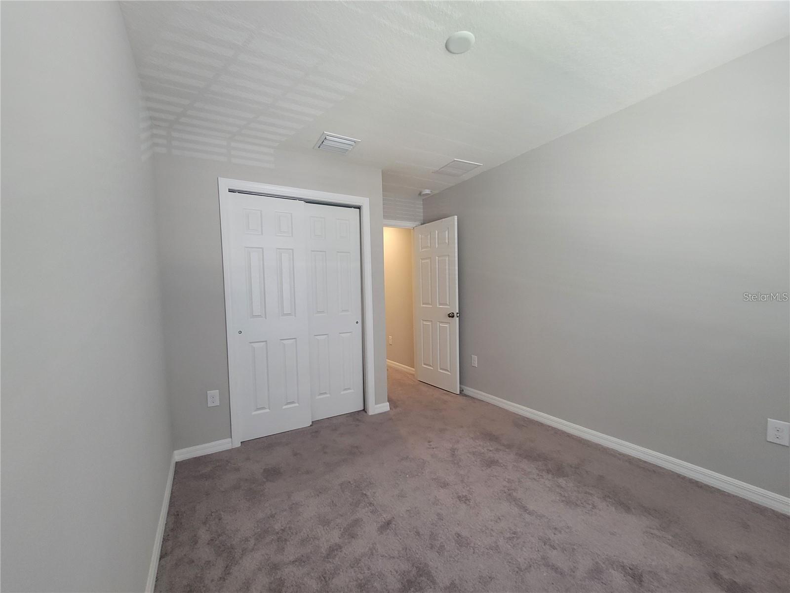 Image 14 of 17 For 7113 Grand Elm Drive