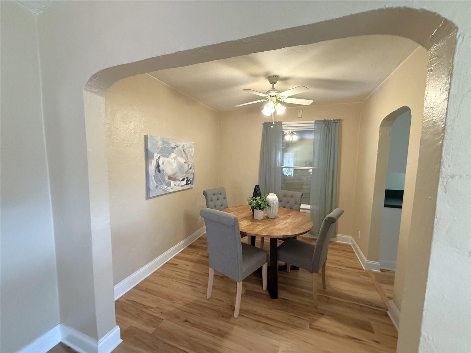 Image 5 of 18 For 4424 1st Avenue N