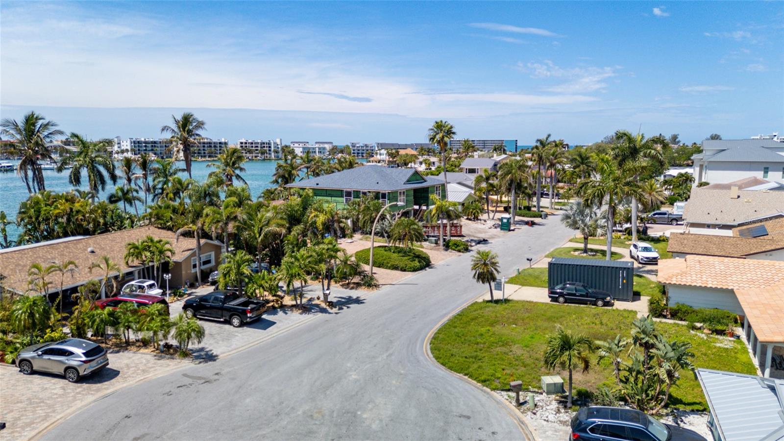 Image 19 of 24 For 13 Bellevue Drive