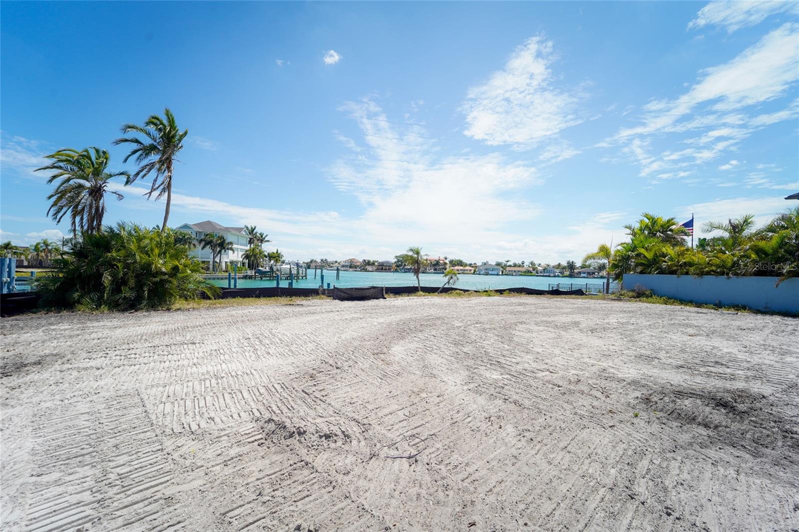 Image 20 of 24 For 13 Bellevue Drive