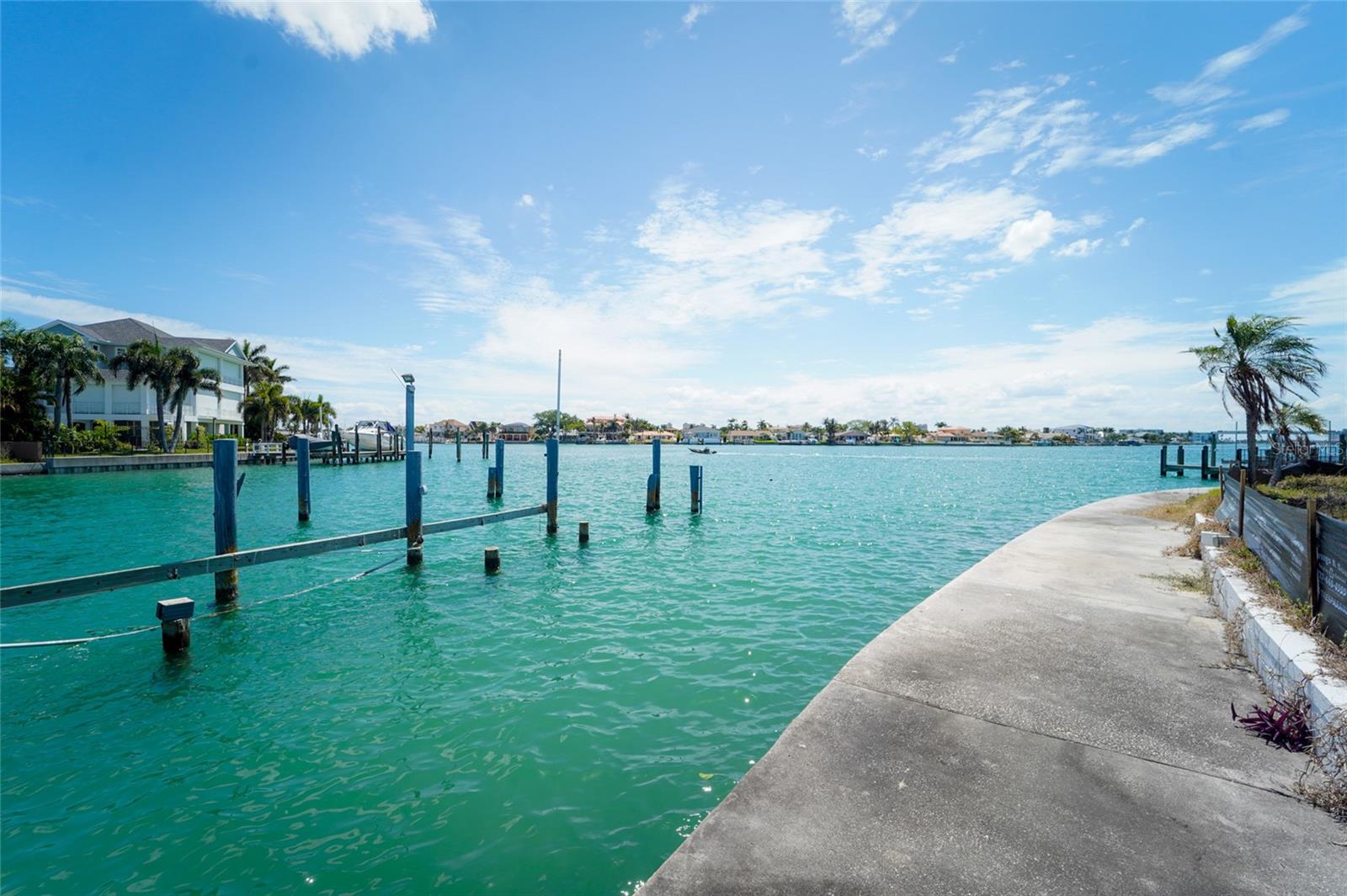 Image 22 of 24 For 13 Bellevue Drive