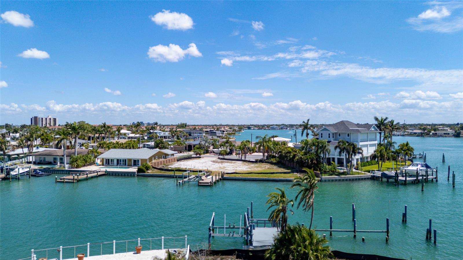 Image 5 of 24 For 13 Bellevue Drive