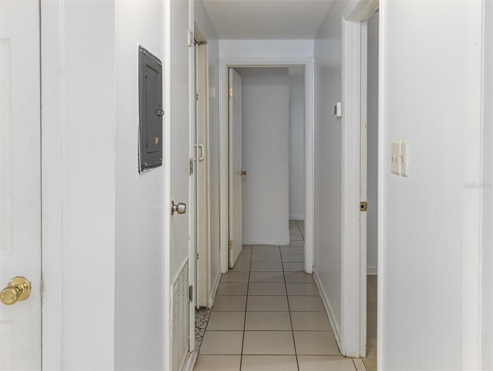 Image 26 of 31 For 4415 Atwater Drive