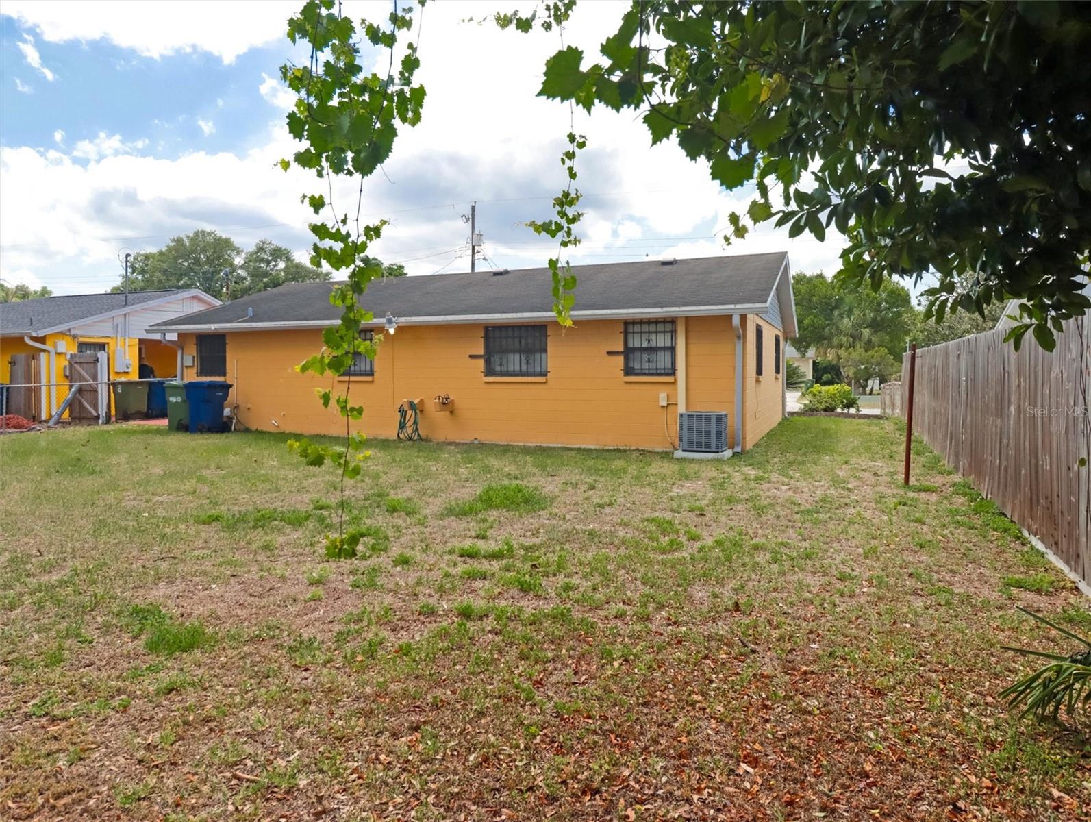 Image 28 of 31 For 4415 Atwater Drive