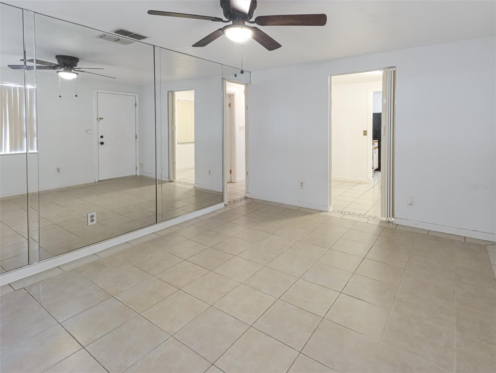 Image 4 of 31 For 4415 Atwater Drive