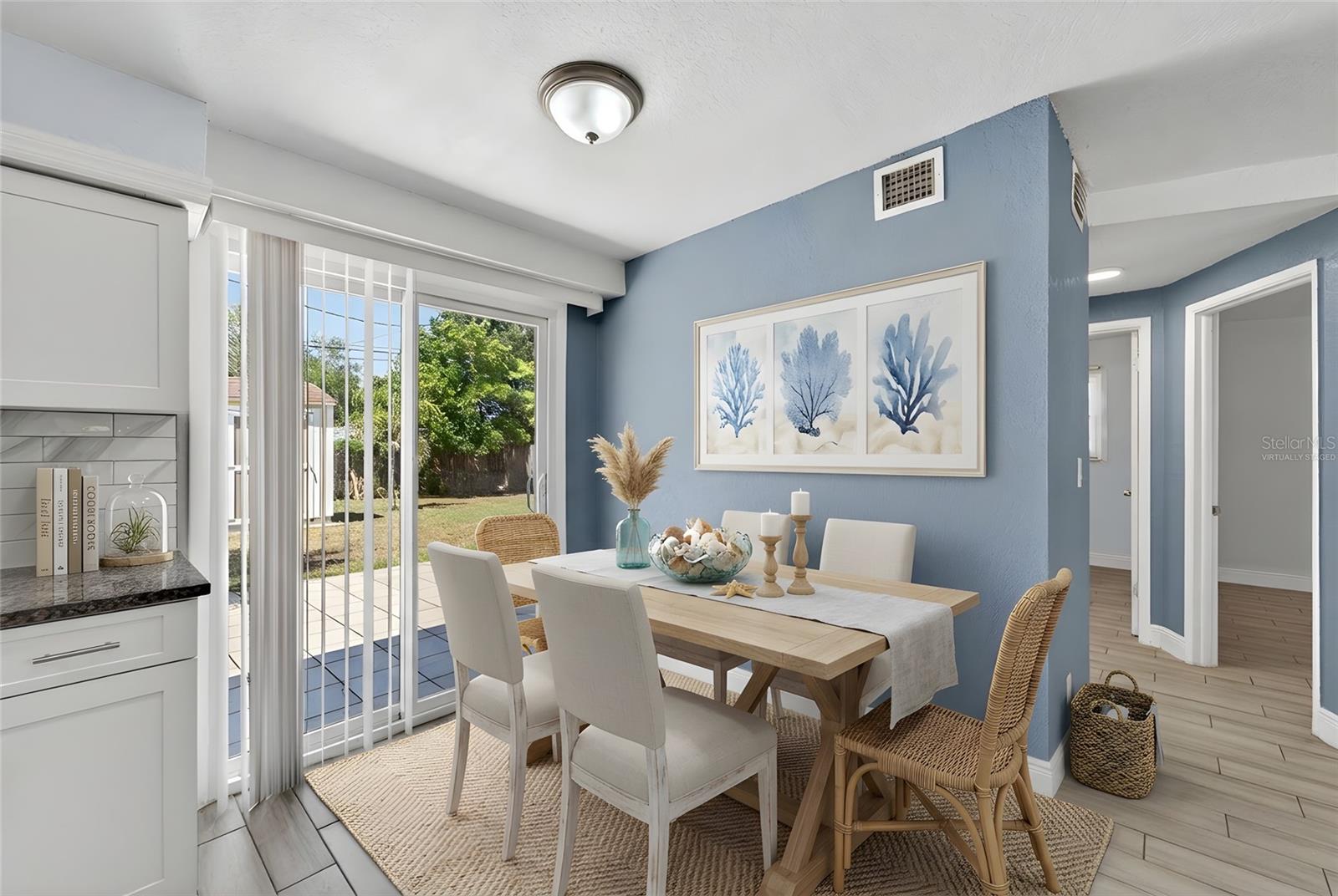 Image 9 of 42 For 10353 110th Avenue