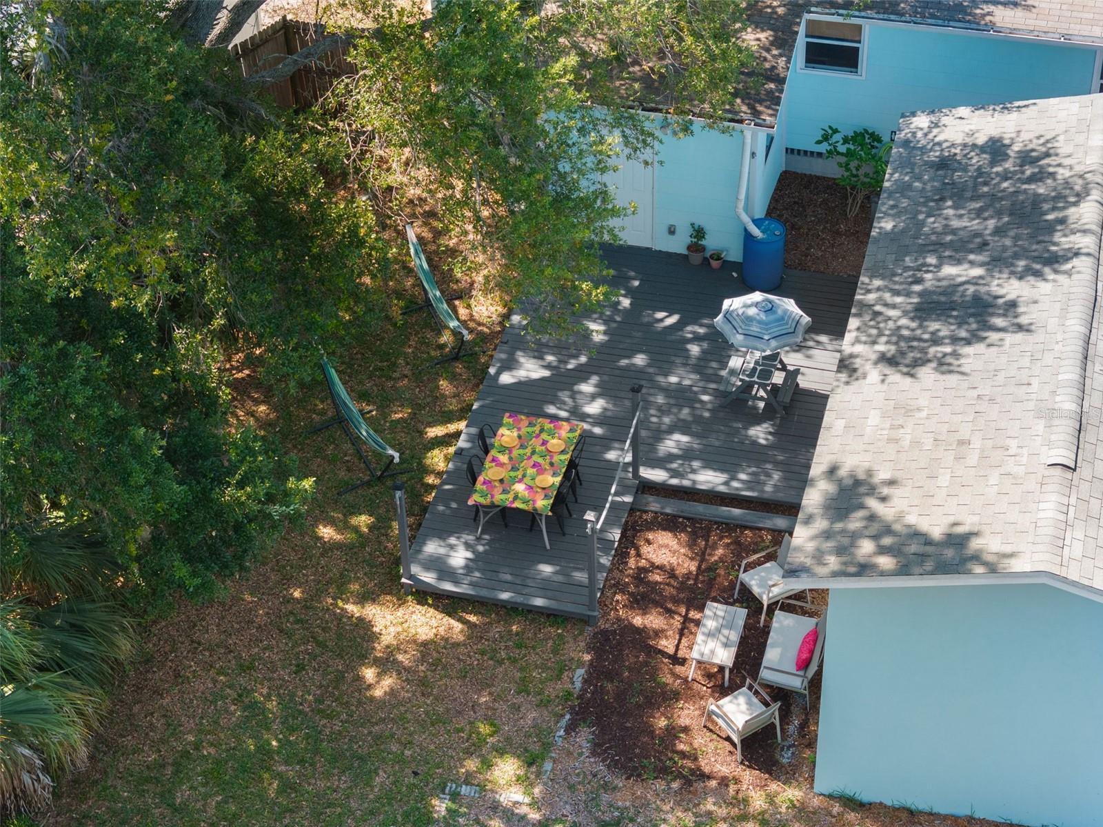 Image 23 of 45 For 548 Bay Street