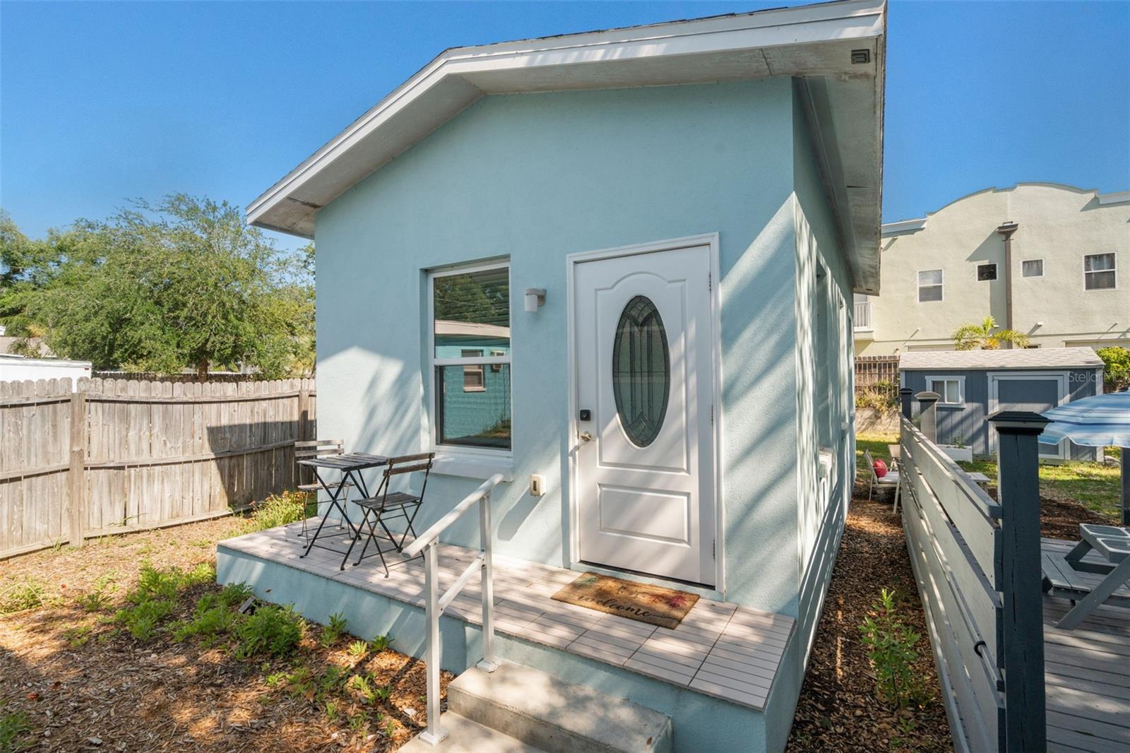 Image 30 of 45 For 548 Bay Street