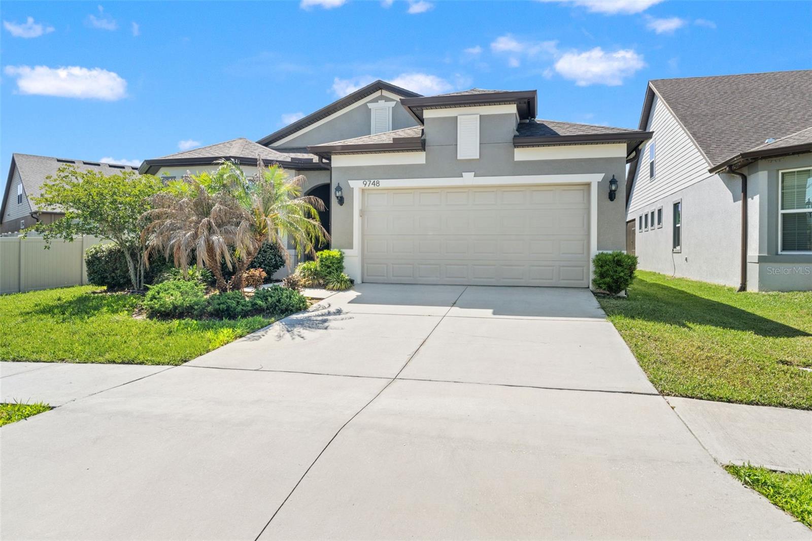 Image 2 of 53 For 9748 Ibis Grove Boulevard