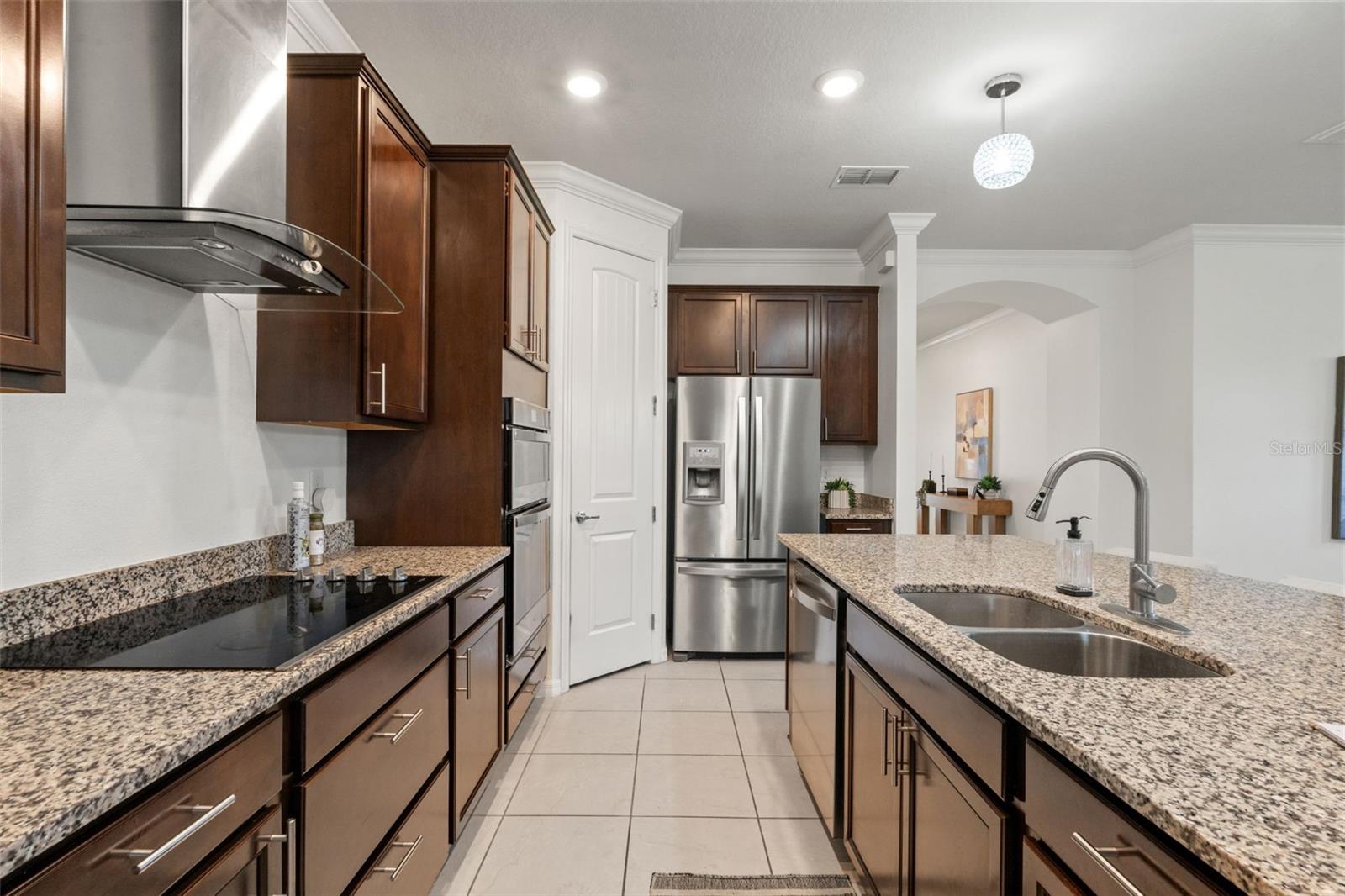Image 20 of 53 For 9748 Ibis Grove Boulevard