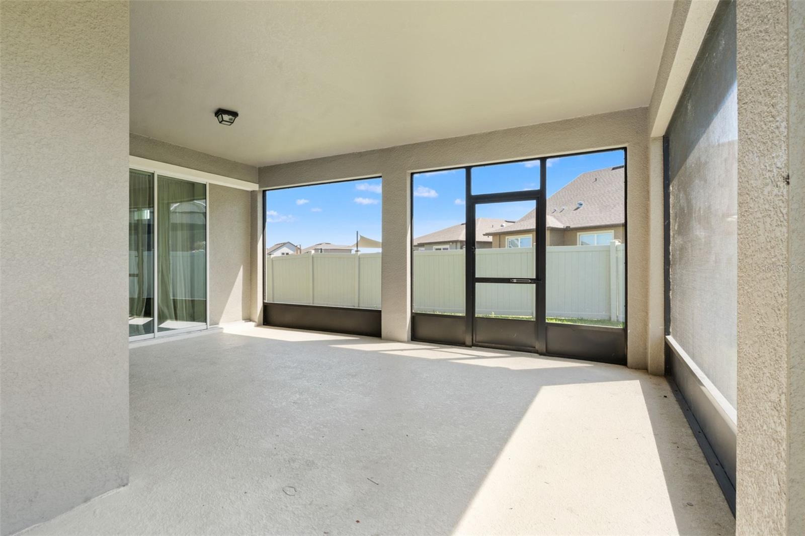Image 6 of 53 For 9748 Ibis Grove Boulevard