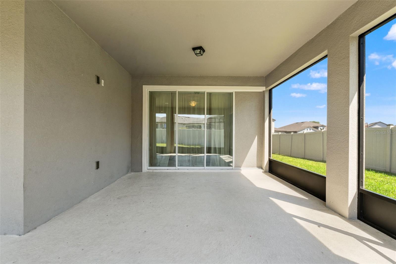 Image 7 of 53 For 9748 Ibis Grove Boulevard