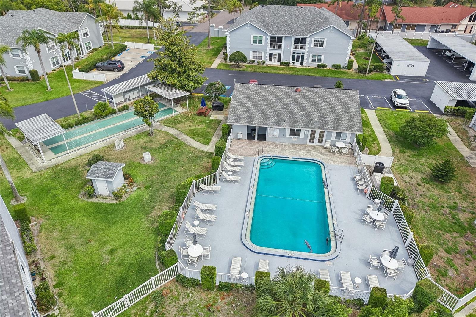 Image 32 of 33 For 7713 Hillside Court 204