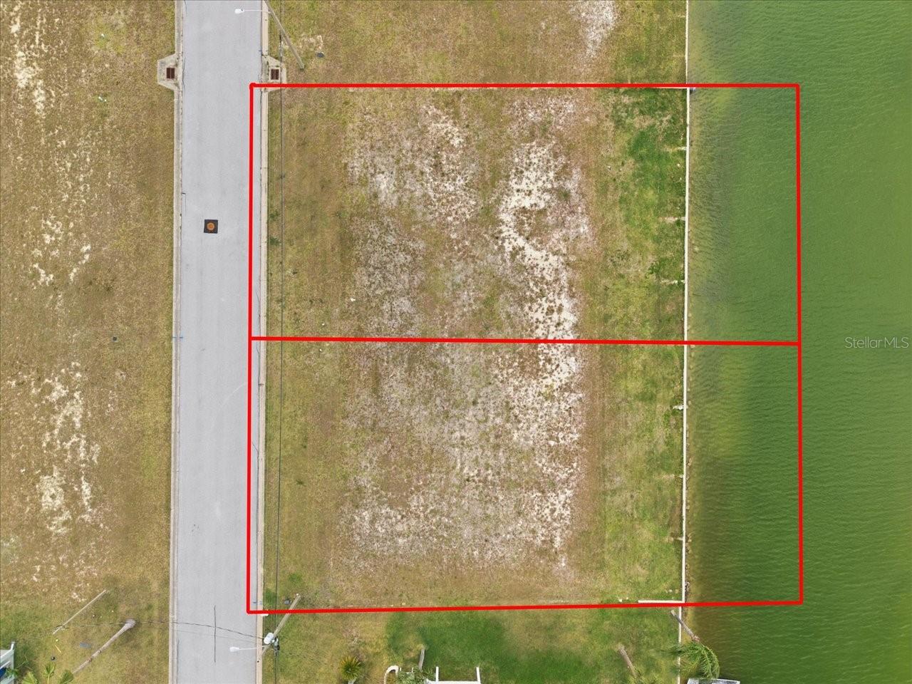 Image 3 of 10 For 4033 Triggerfish Drive