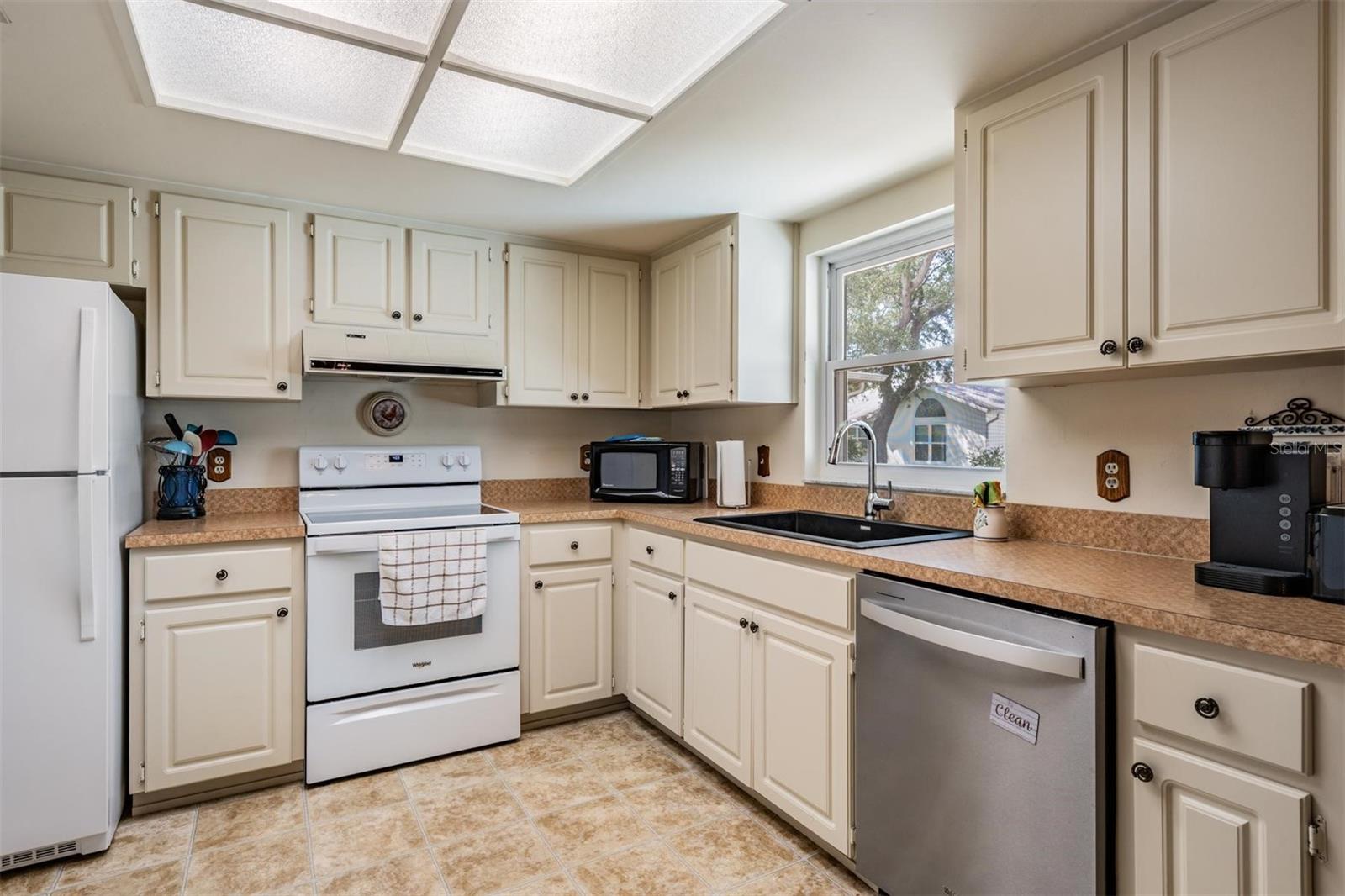 Image 11 of 43 For 6328 Ocean Pines Lane