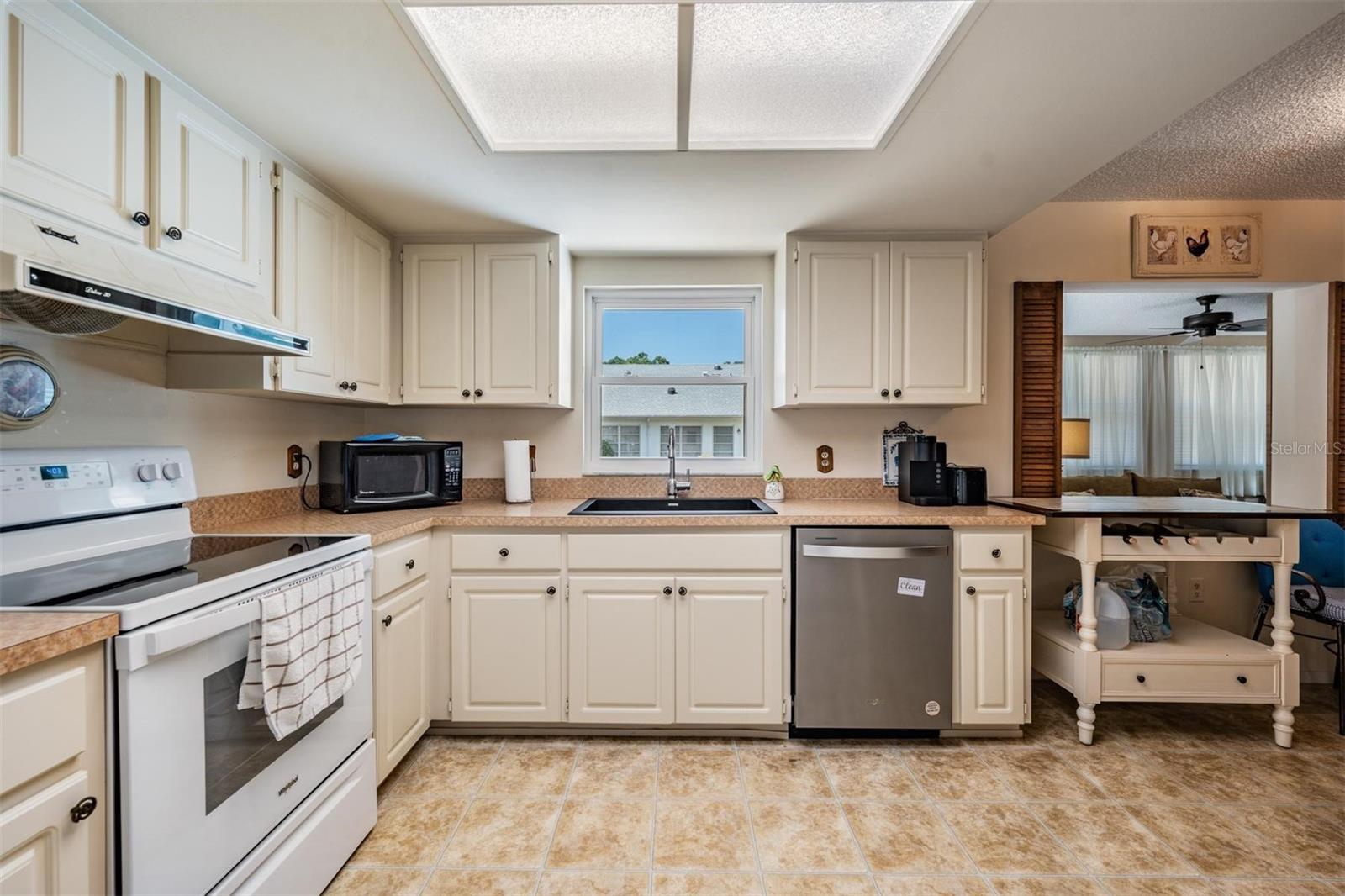 Image 12 of 43 For 6328 Ocean Pines Lane