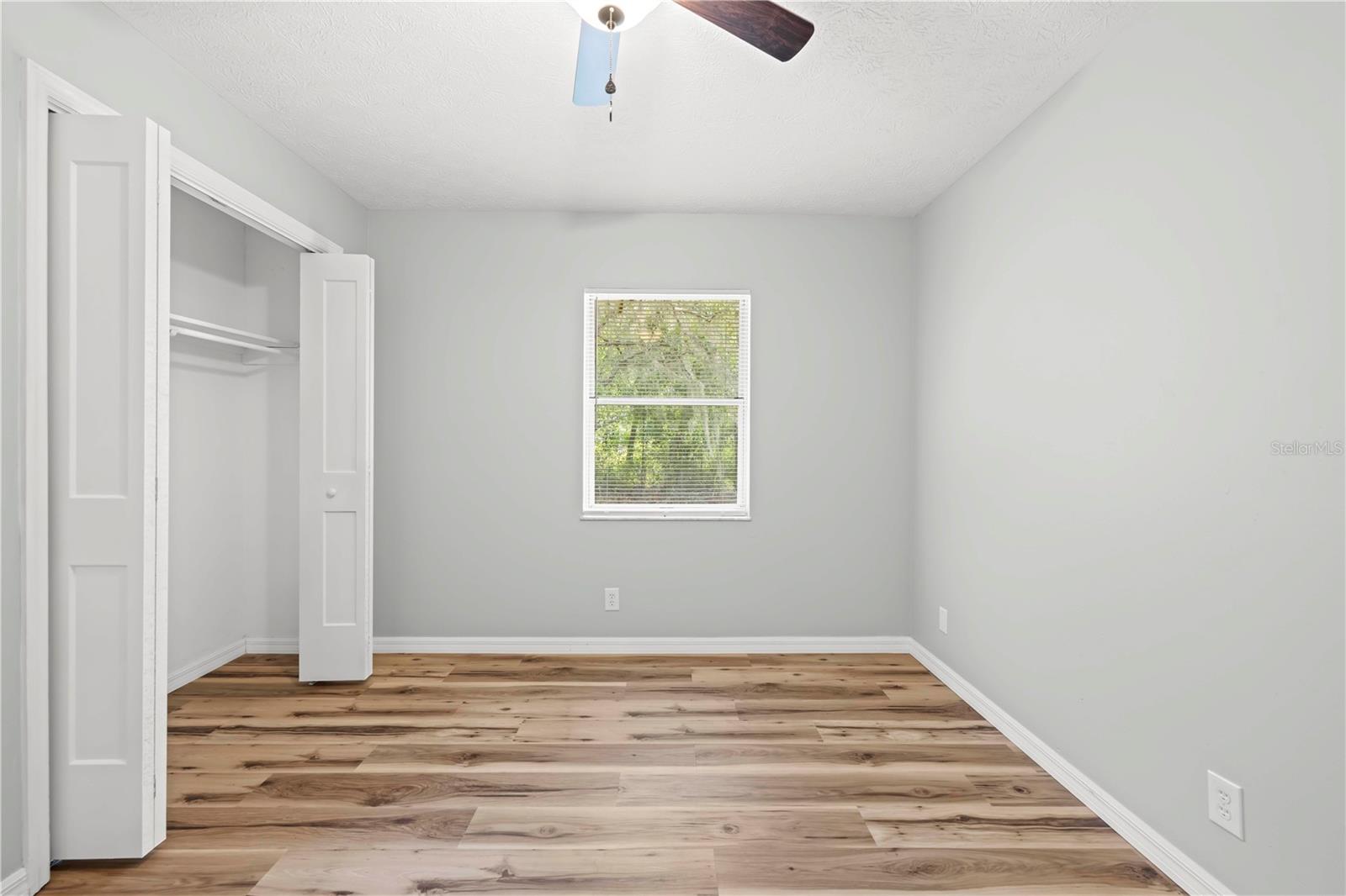 Image 13 of 24 For 2910 Coleman Avenue