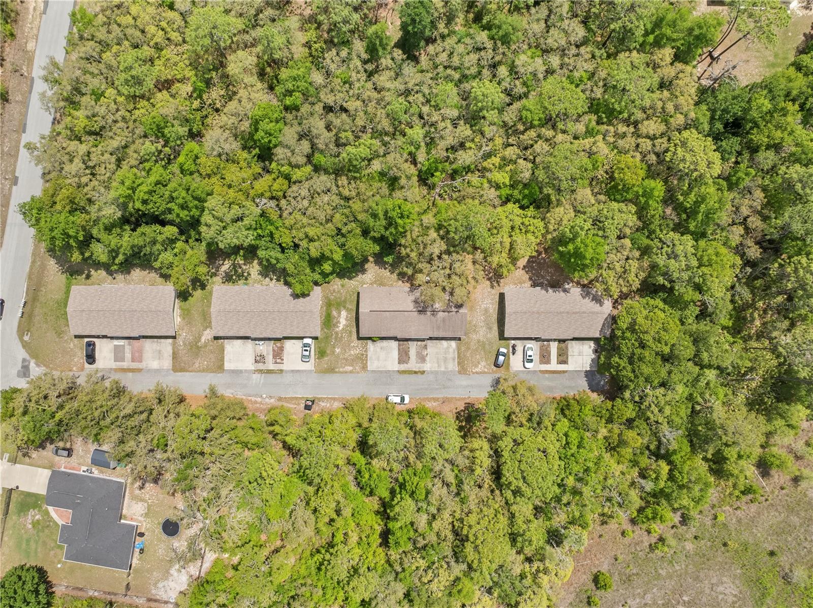 Image 21 of 24 For 2910 Coleman Avenue