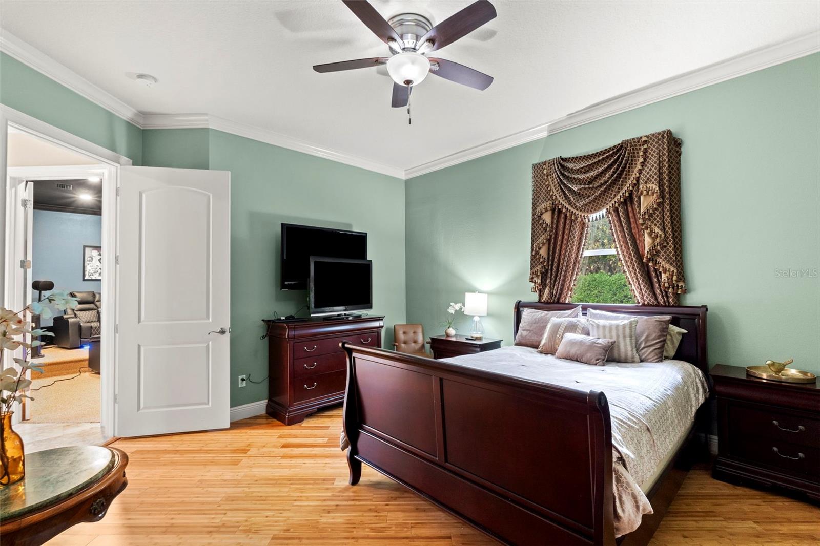 Image 50 of 99 For 7906 Foxcatcher Court