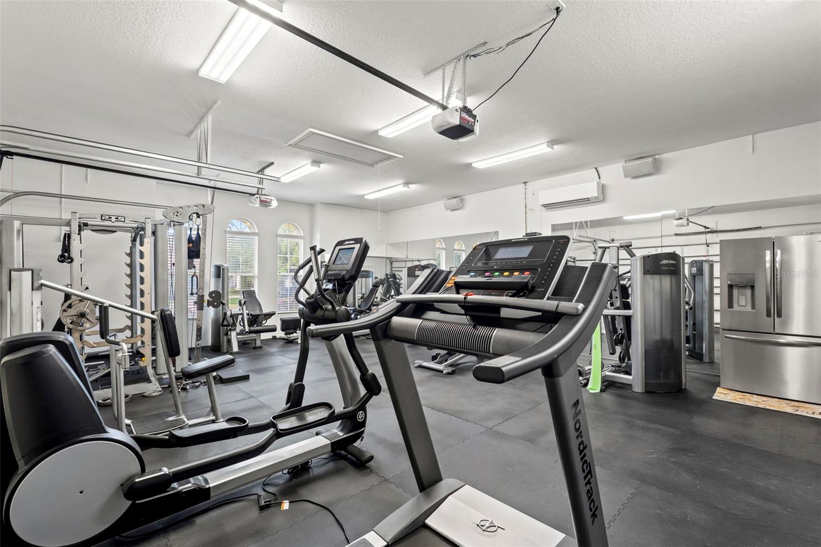 Image 61 of 99 For 7906 Foxcatcher Court