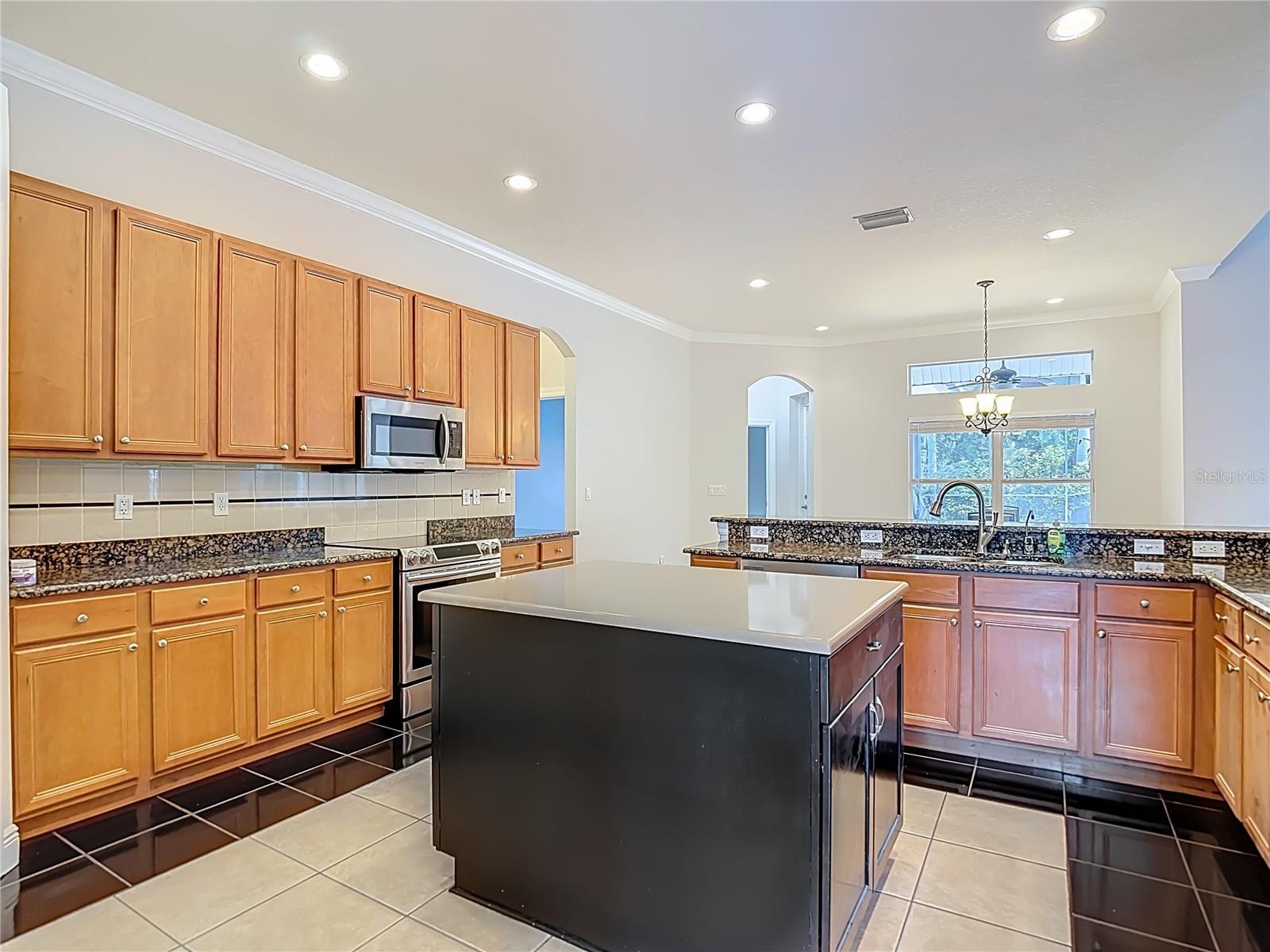 Image 22 of 90 For 2705 Coastal Range Way