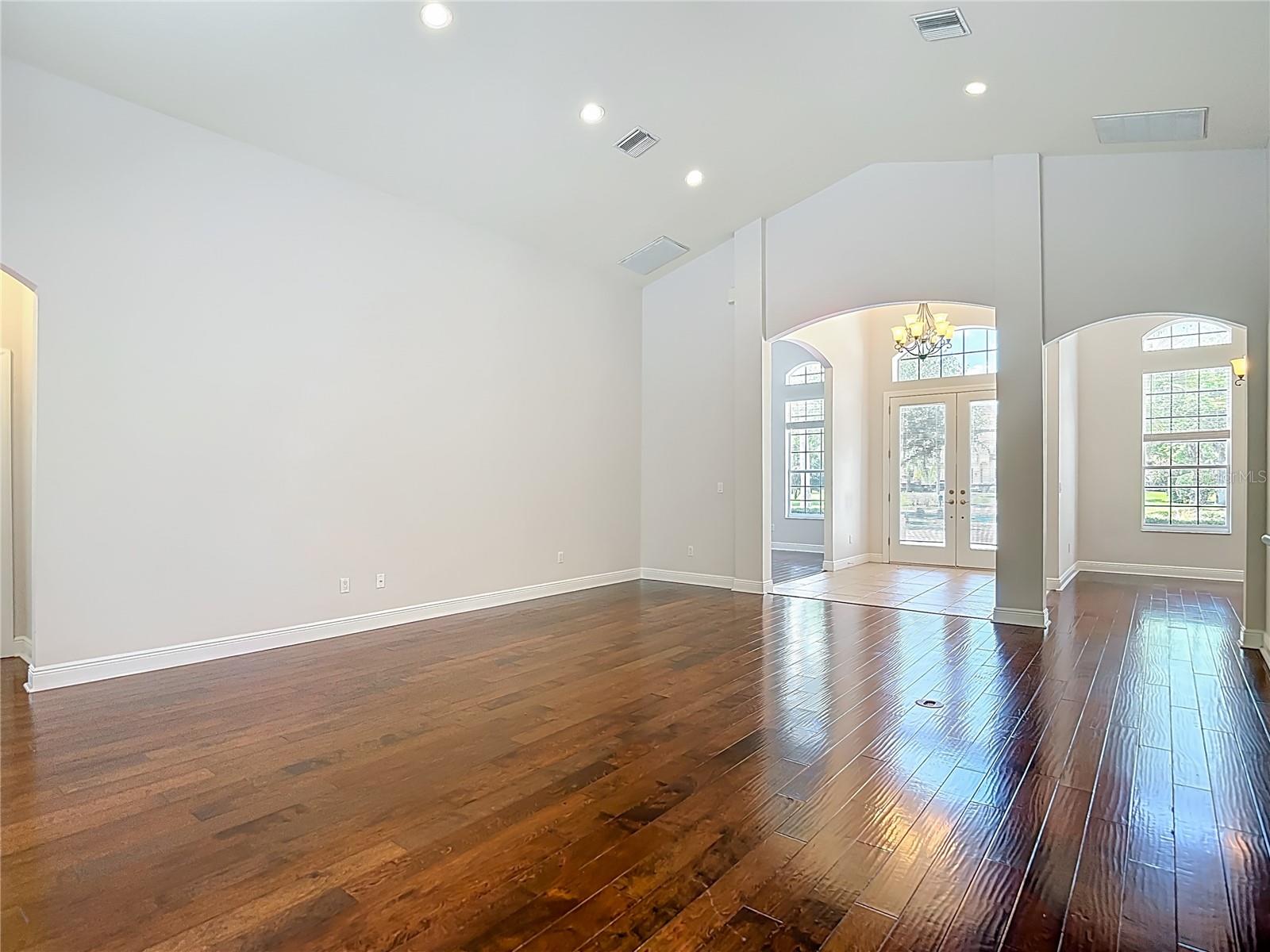 Image 29 of 90 For 2705 Coastal Range Way