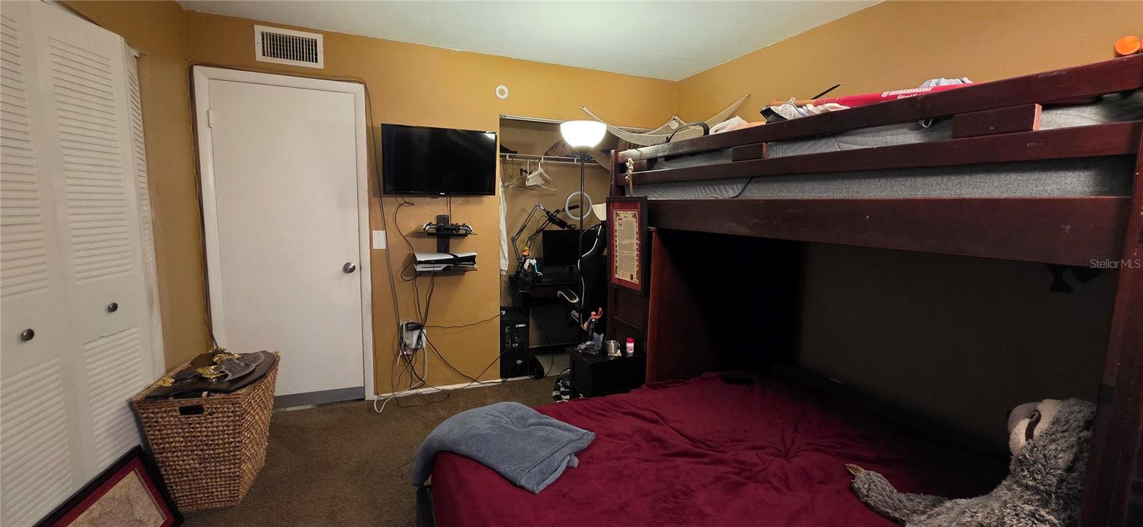 Image 19 of 38 For 2117 Lakewood Club Drive S 7a