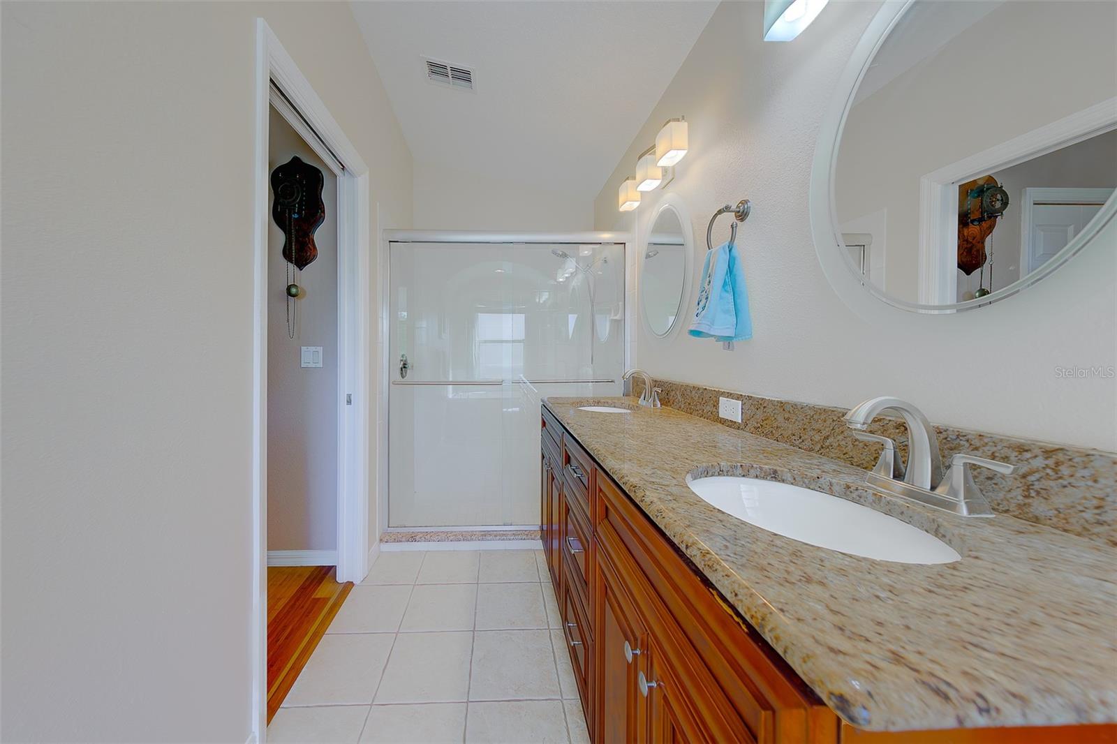 Image 20 of 56 For 10036 Brookdale Drive
