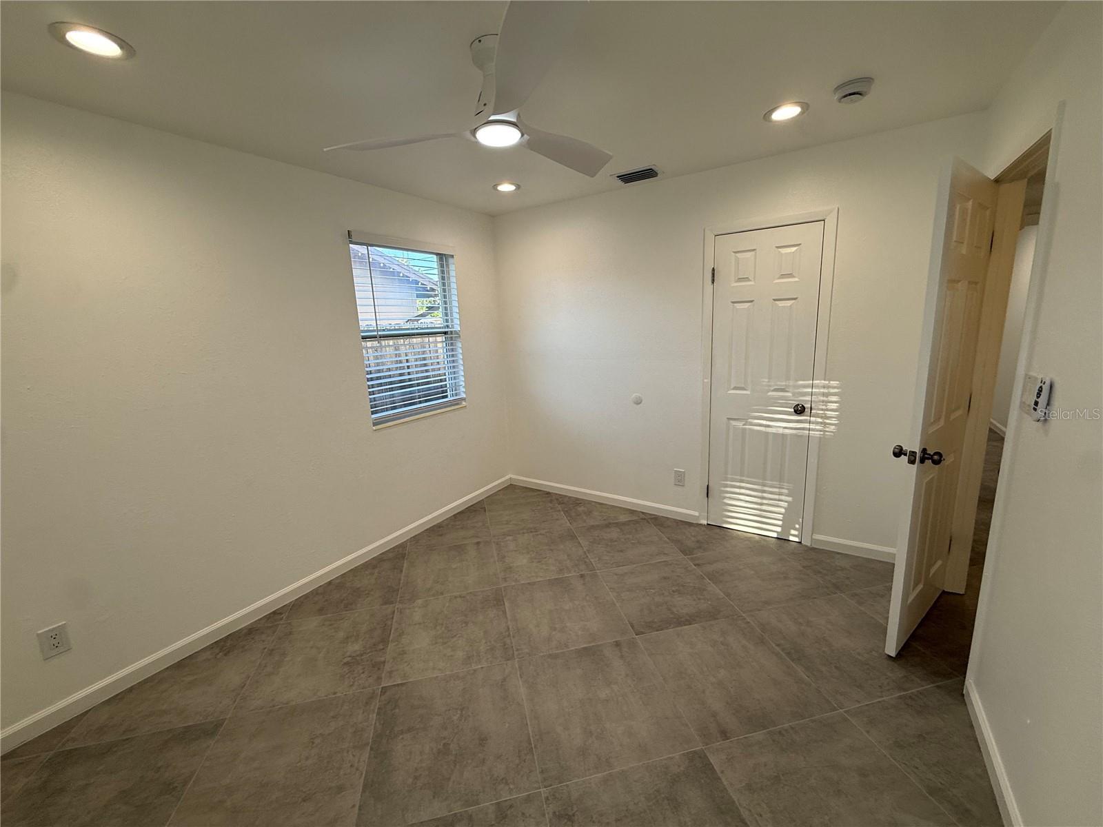 Image 15 of 37 For 15573 Bedford Circle E