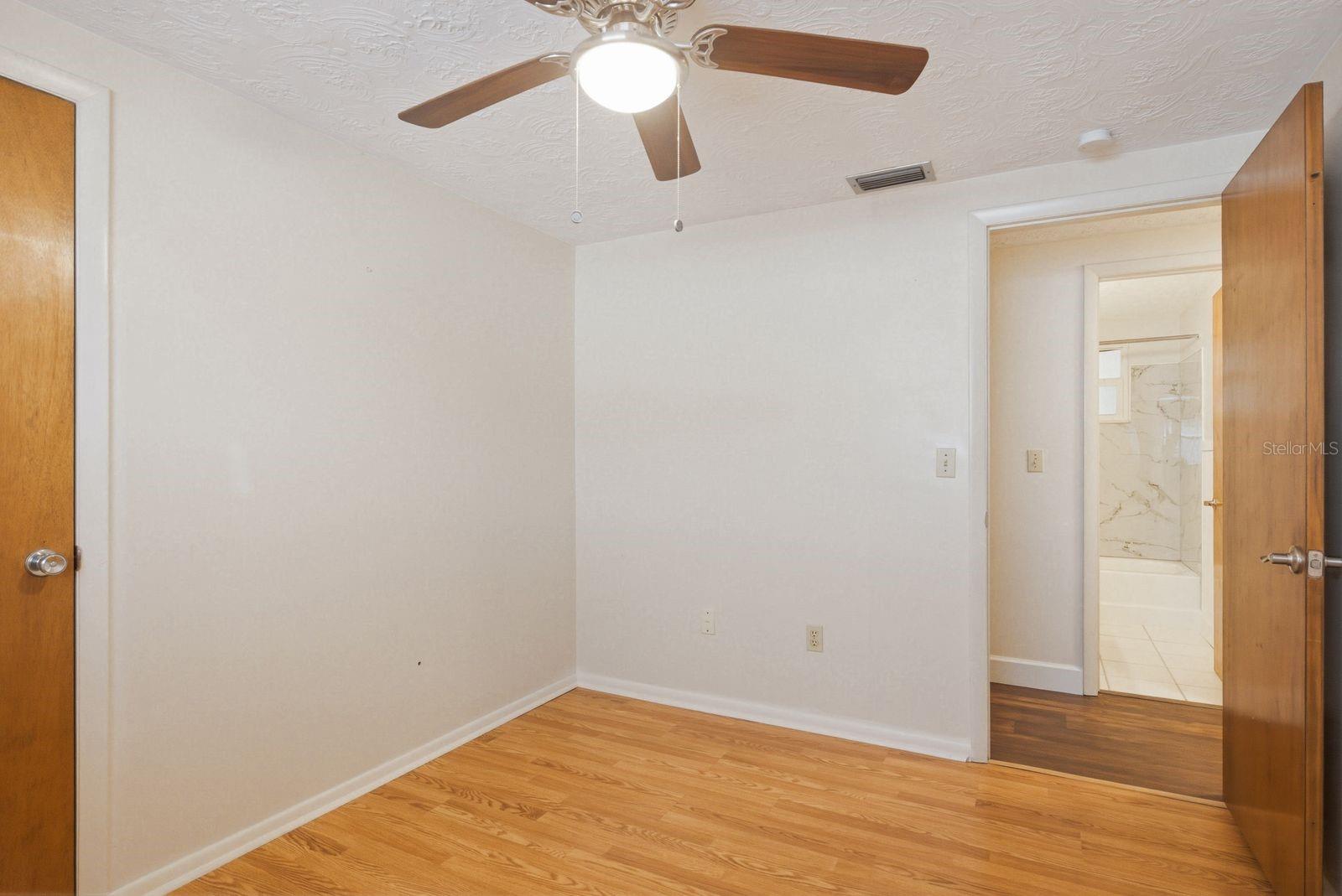 Image 19 of 31 For 3551 Darlington Road