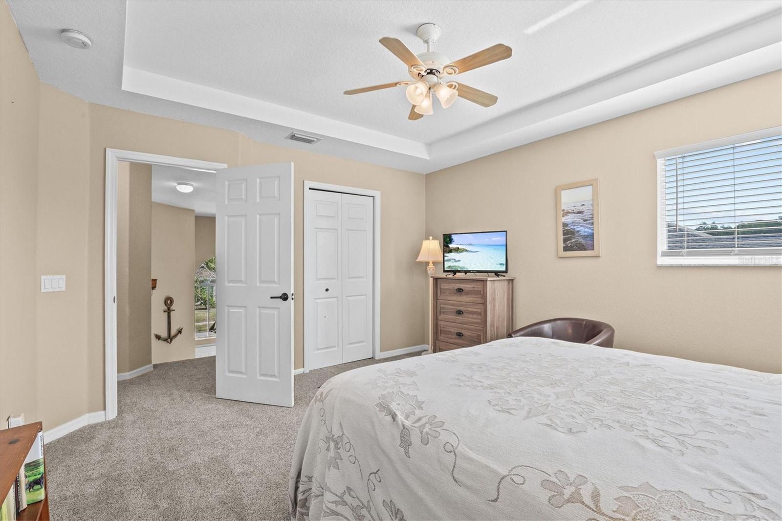 Image 26 of 55 For 460 Denise Street