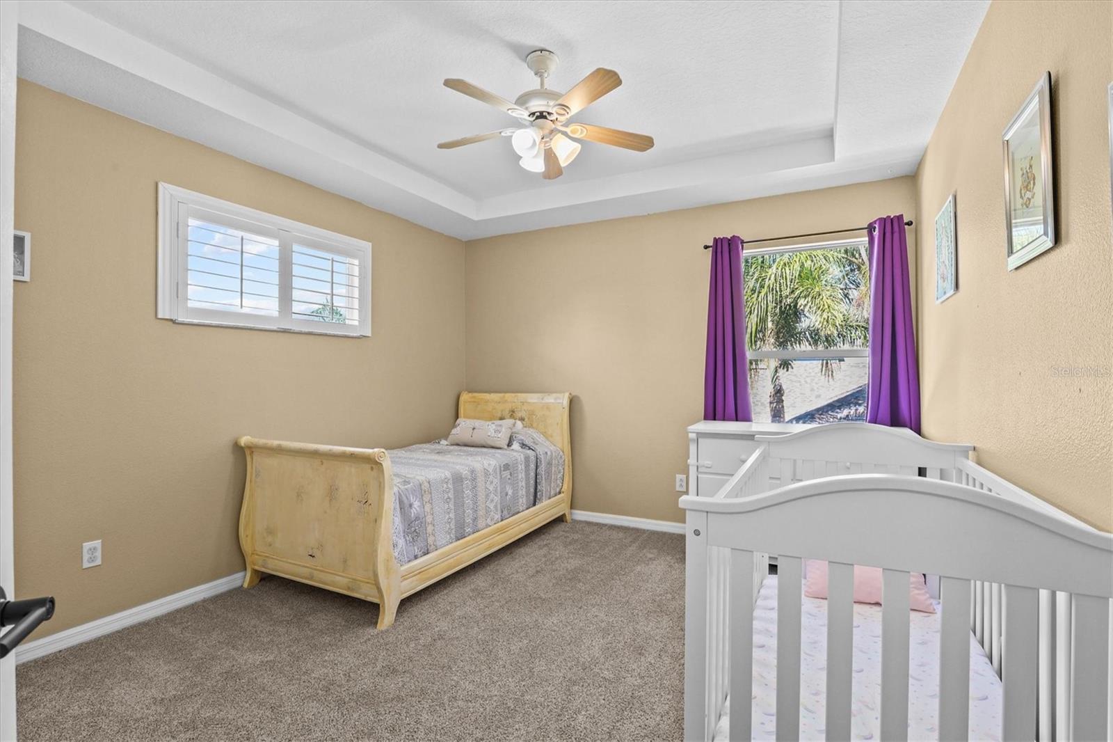 Image 29 of 55 For 460 Denise Street