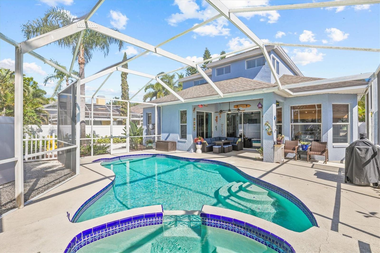 Image 3 of 55 For 460 Denise Street