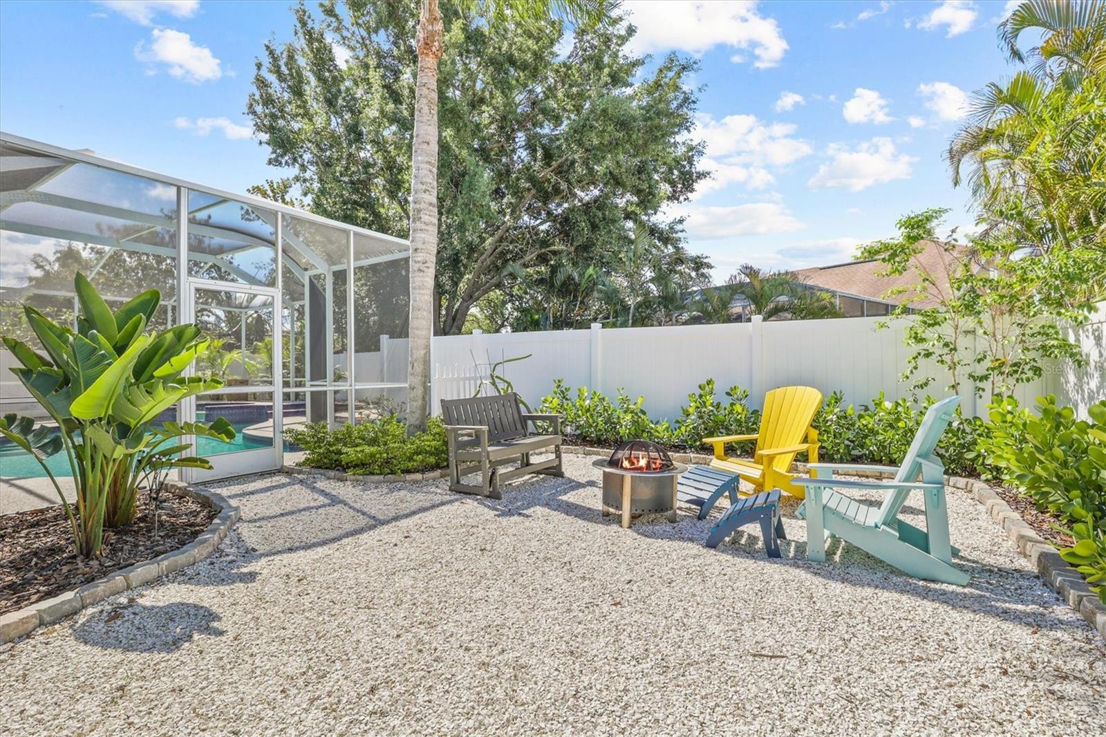 Image 39 of 55 For 460 Denise Street