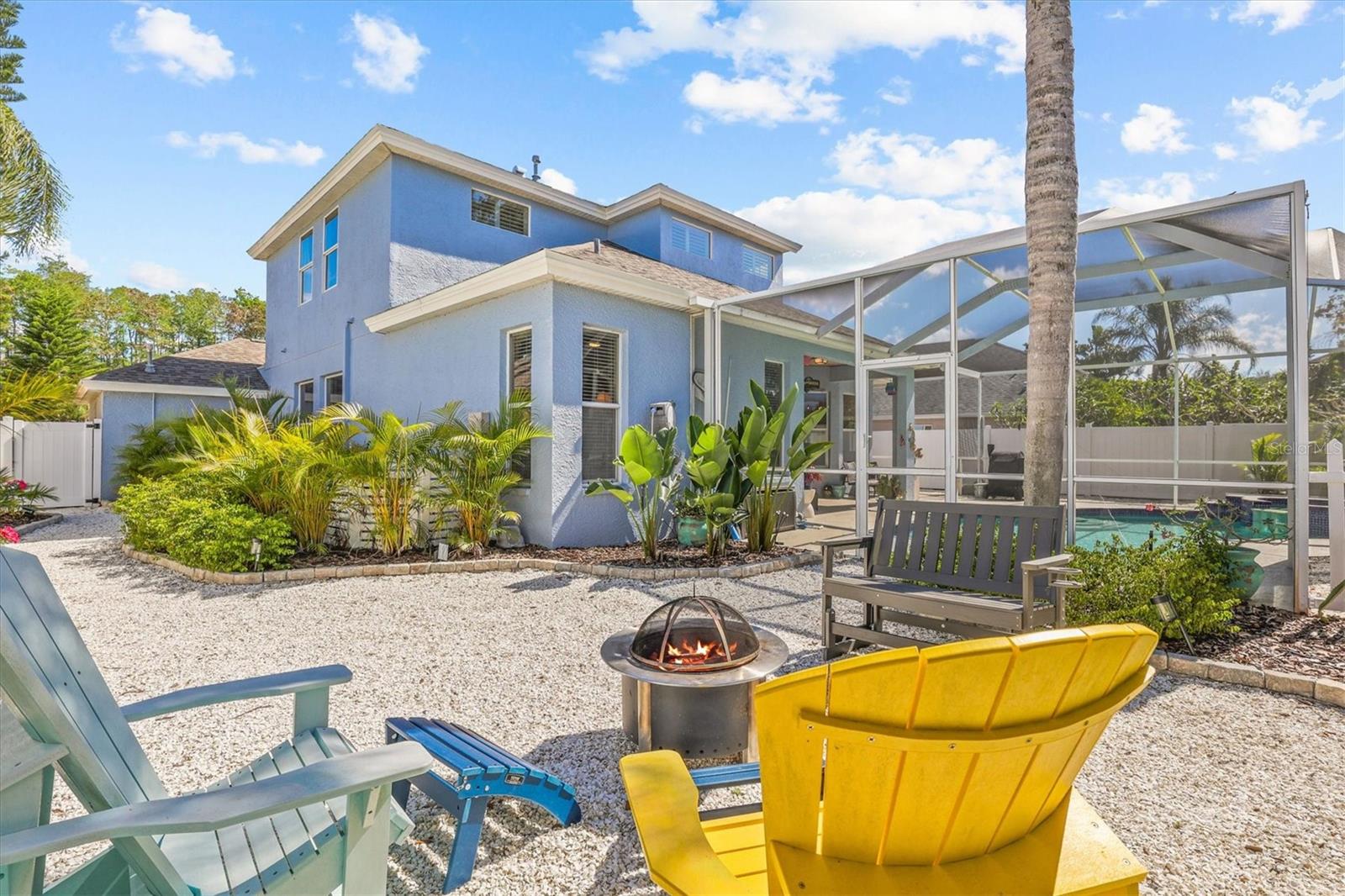 Image 40 of 55 For 460 Denise Street