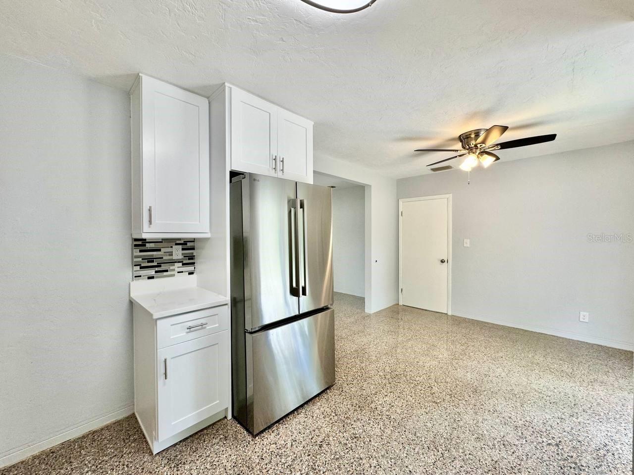 Image 12 of 29 For 10932 104th Avenue