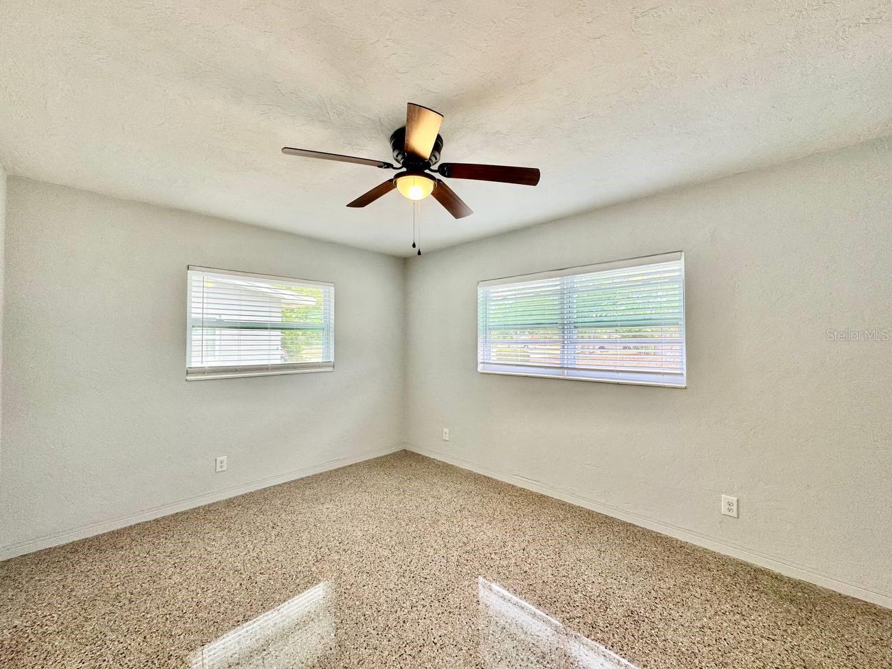 Image 19 of 29 For 10932 104th Avenue