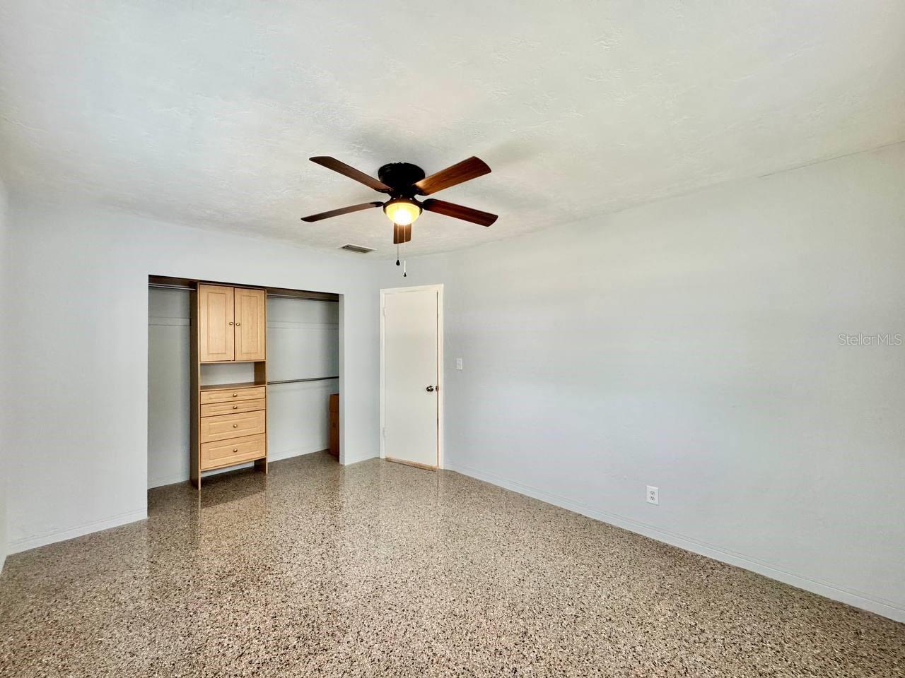 Image 21 of 29 For 10932 104th Avenue