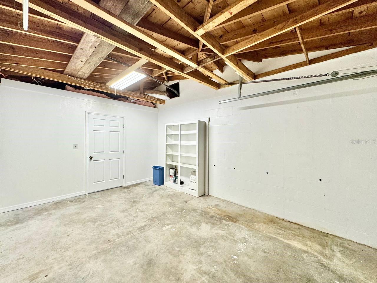 Image 25 of 29 For 10932 104th Avenue