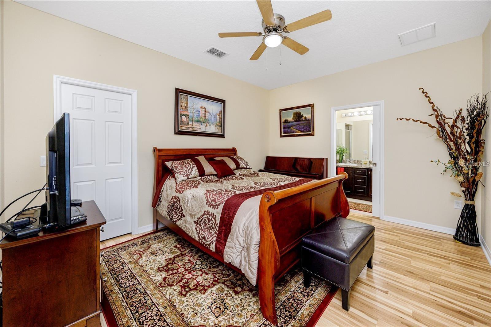 Image 16 of 24 For 7820 Harbor Bridge Boulevard