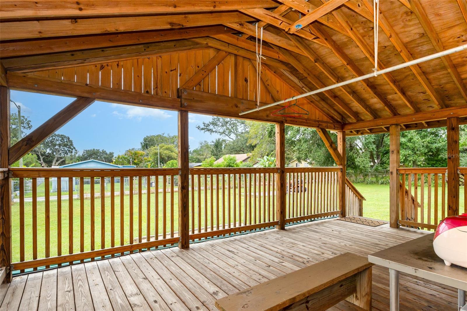 Image 24 of 36 For 932 Augusta Street