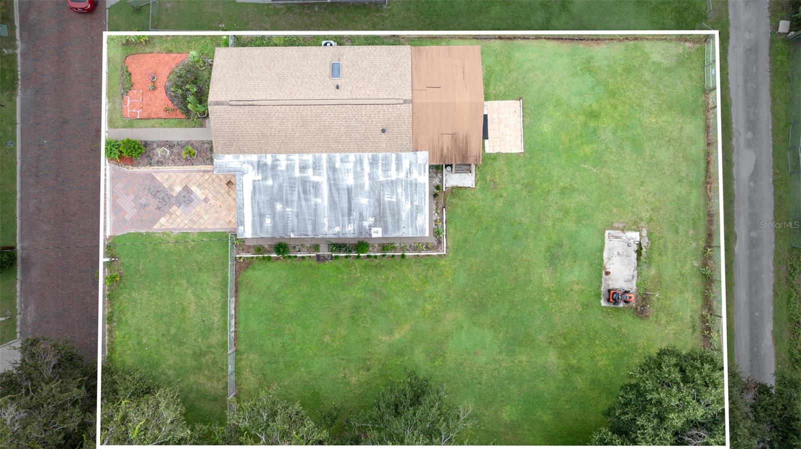 Image 34 of 36 For 932 Augusta Street