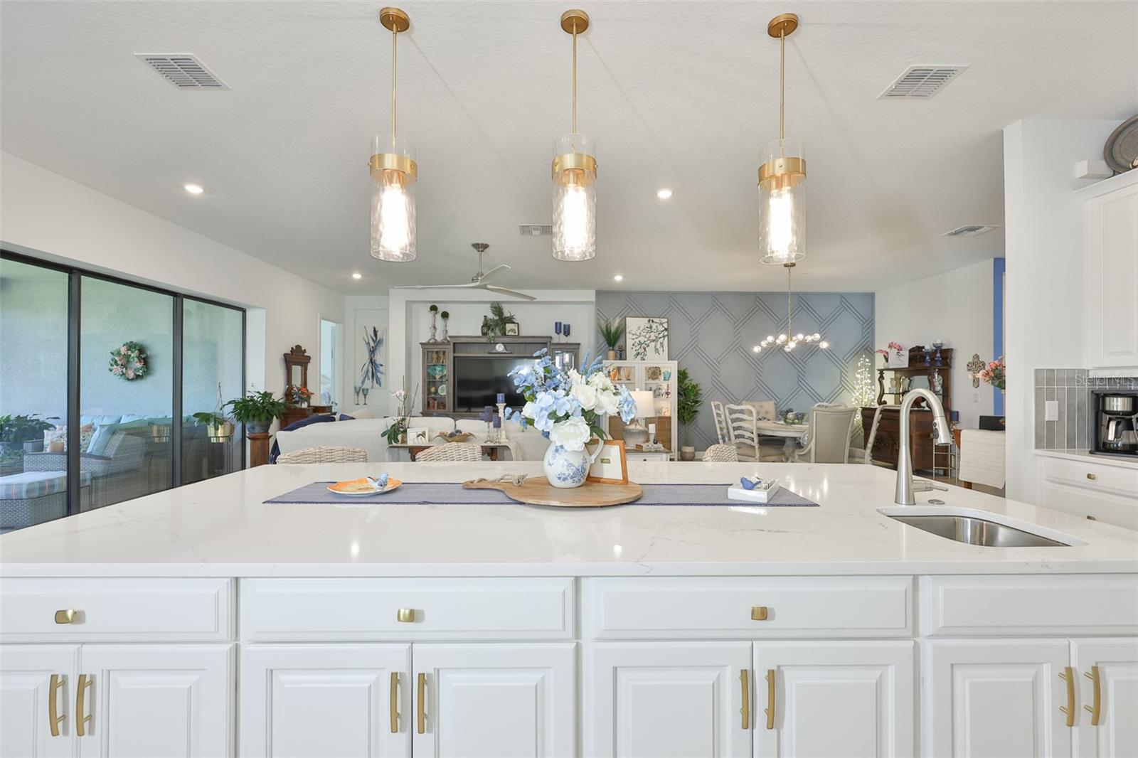 Image 11 of 58 For 5512 Caserta Court