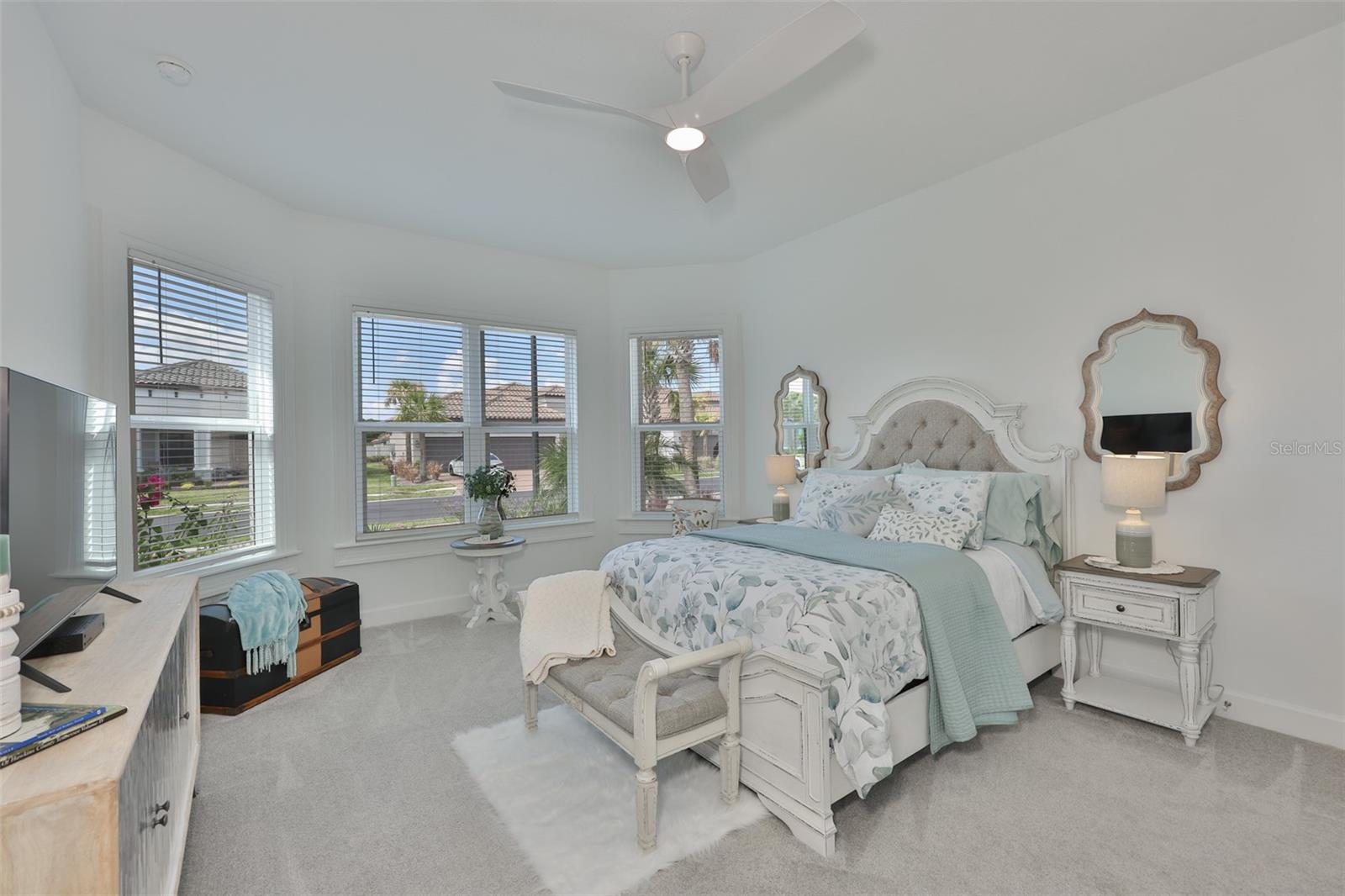 Image 28 of 58 For 5512 Caserta Court