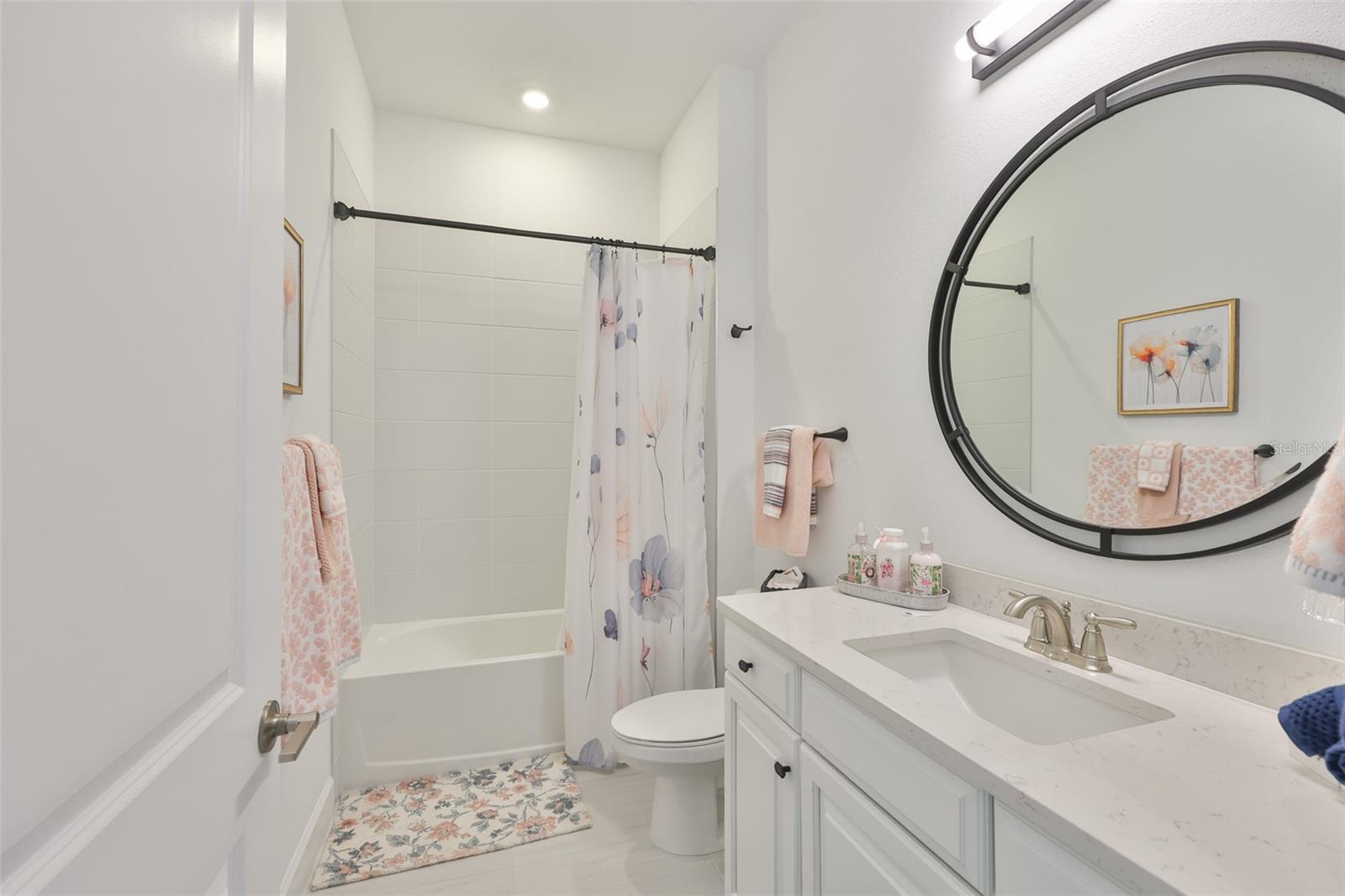 Image 31 of 58 For 5512 Caserta Court