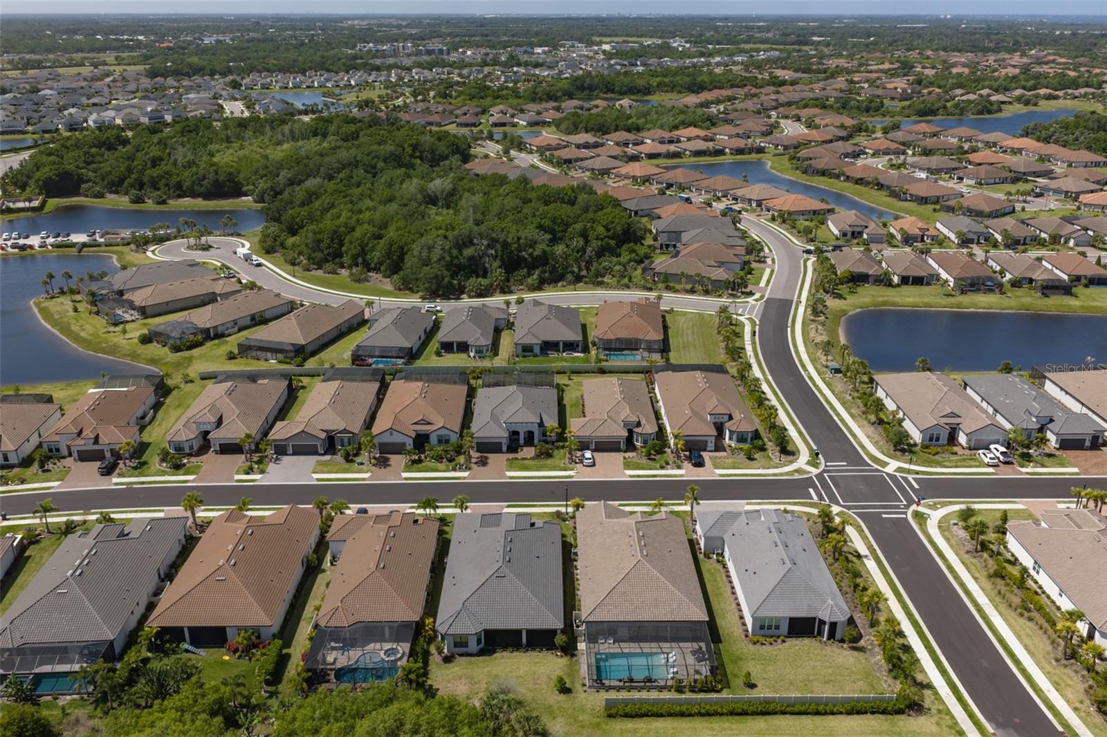 Image 51 of 58 For 5512 Caserta Court