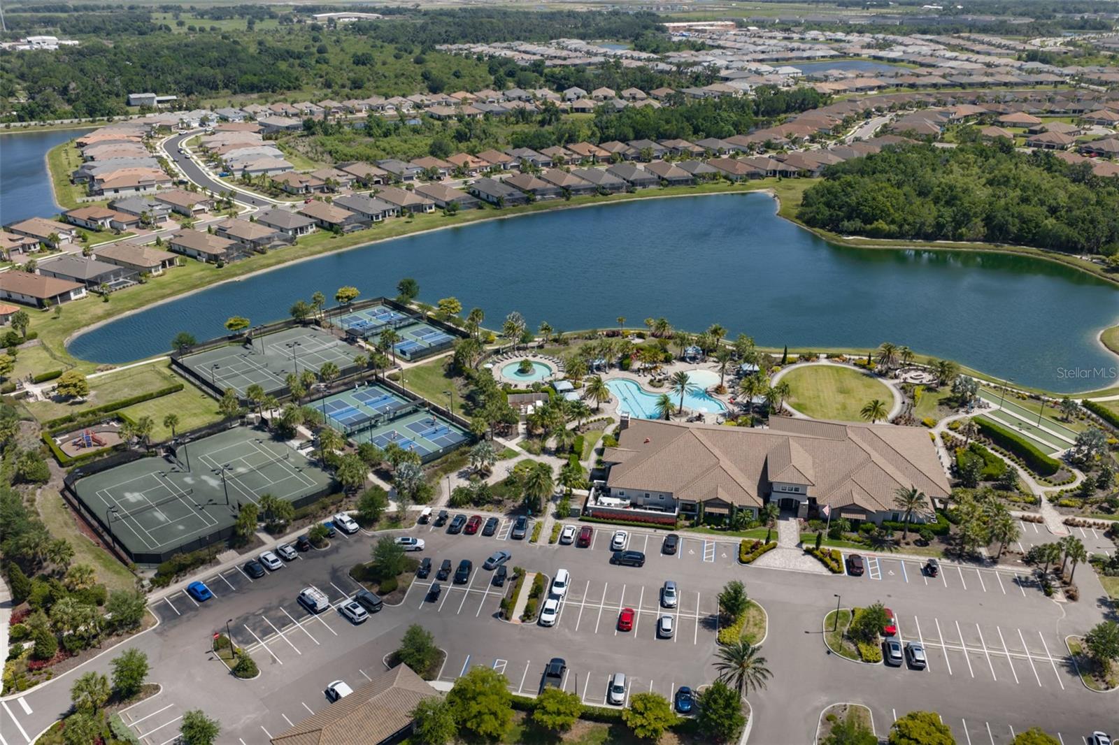 Image 54 of 58 For 5512 Caserta Court