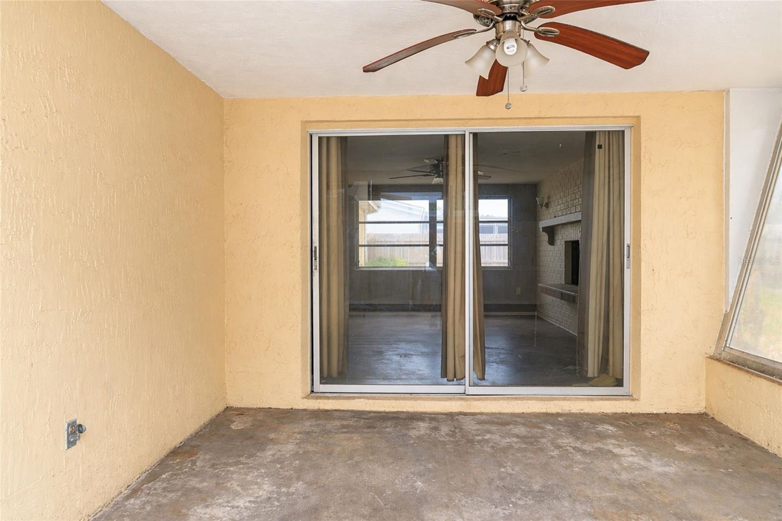 Image 11 of 12 For 4011 Grayton Drive