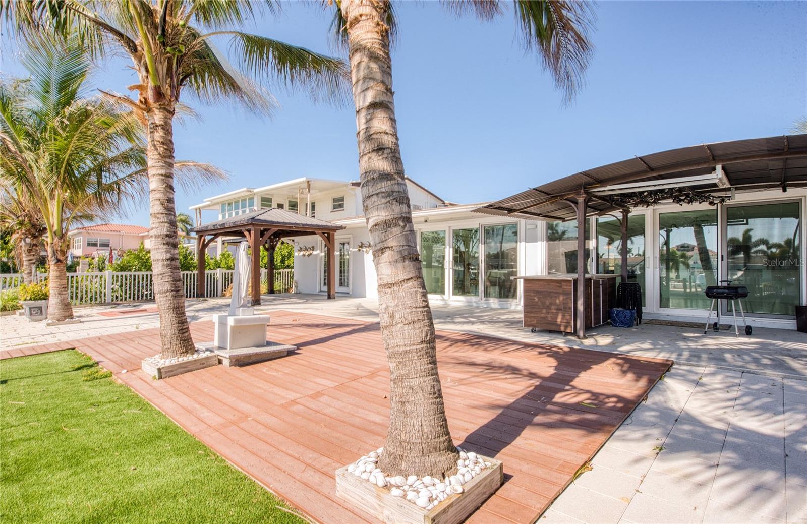 Image 13 of 46 For 551 Crystal Drive